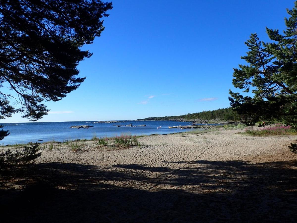 Kvarnsands Strandstugor / Kvarnsand Beach Lodges Grisslehamn Exterior foto