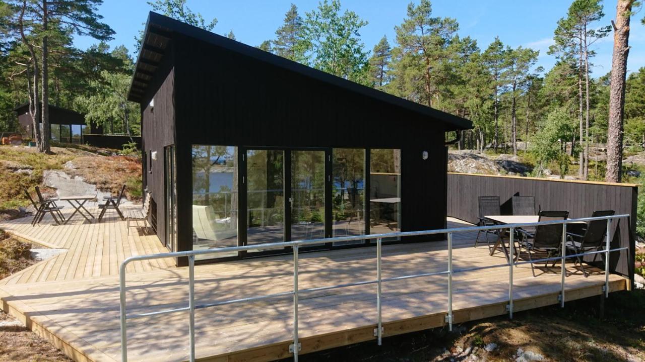 Kvarnsands Strandstugor / Kvarnsand Beach Lodges Grisslehamn Exterior foto